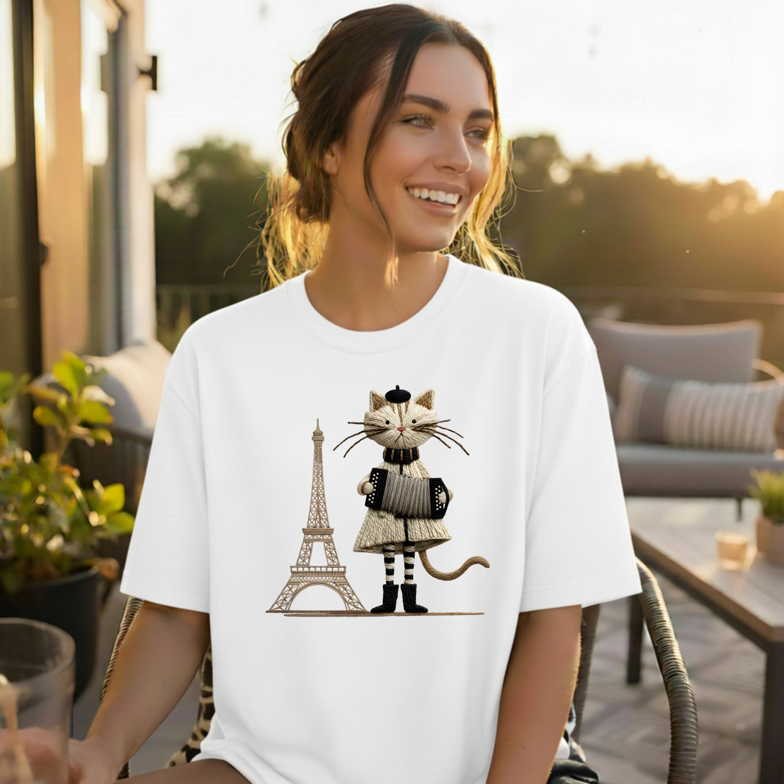 Paris Kitty T-Shirt – L’Accordéon
