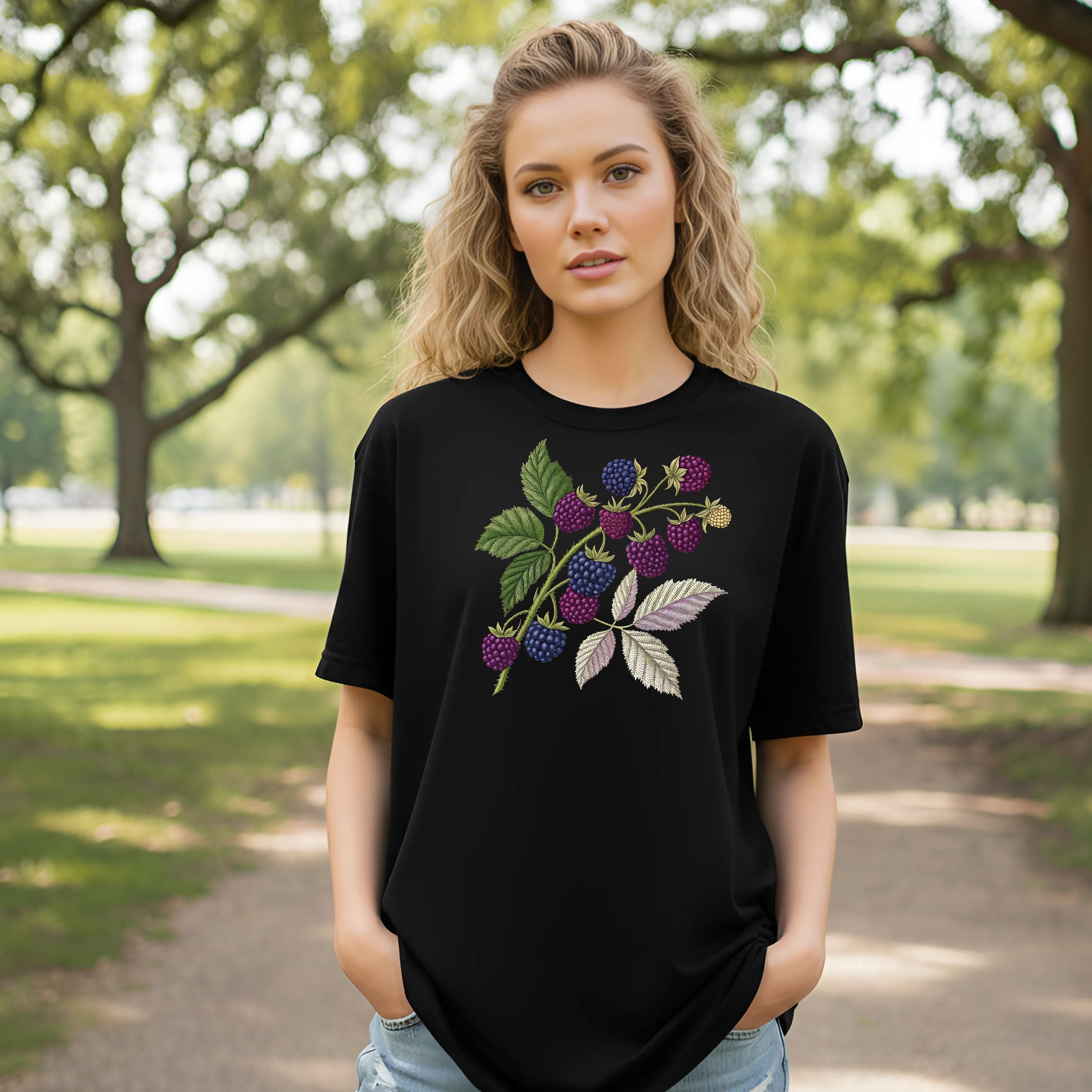 Botanical Blackberries Printed T-shirt for Stylish Looks