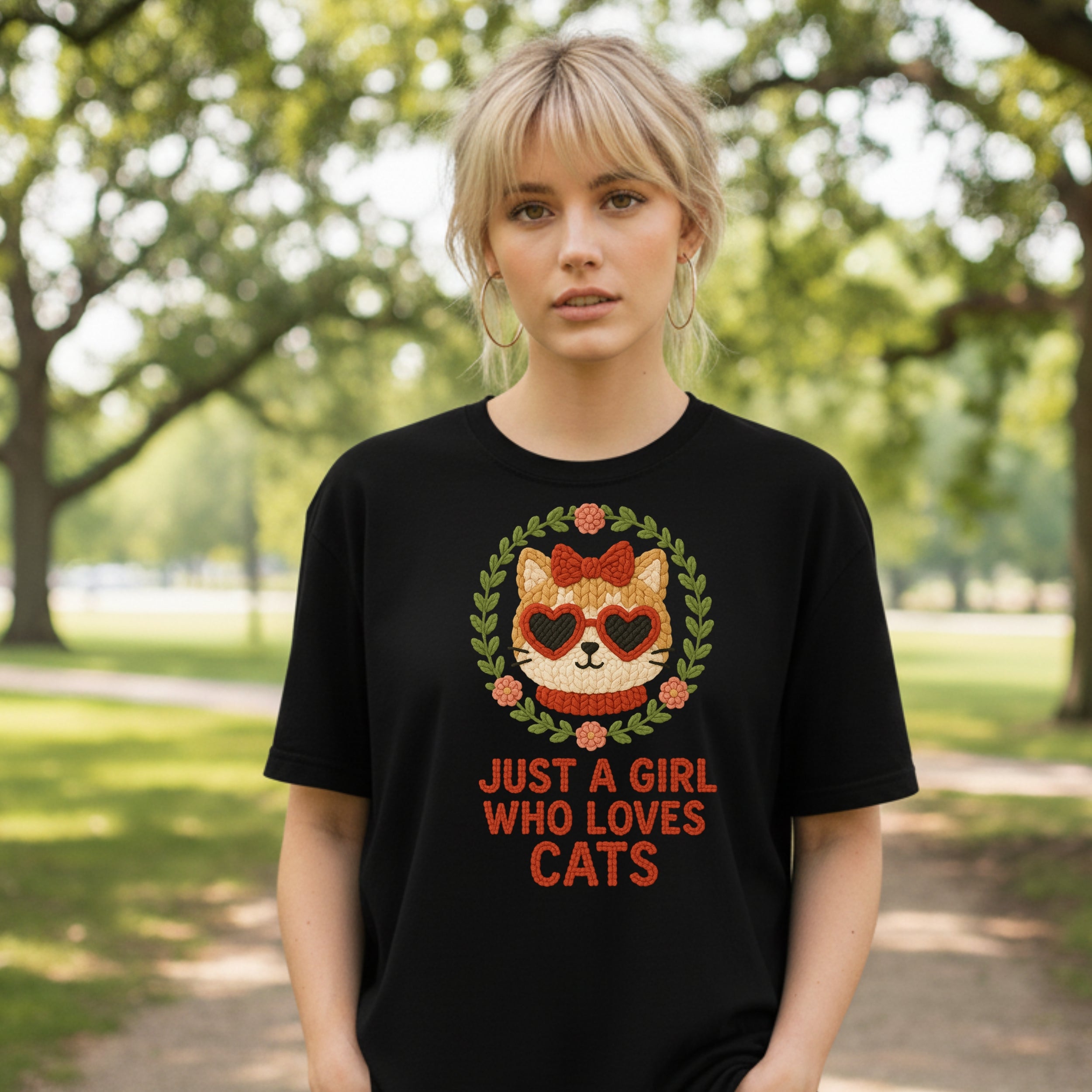 Just A Girl Who Loves Cats Graphic T-shirt