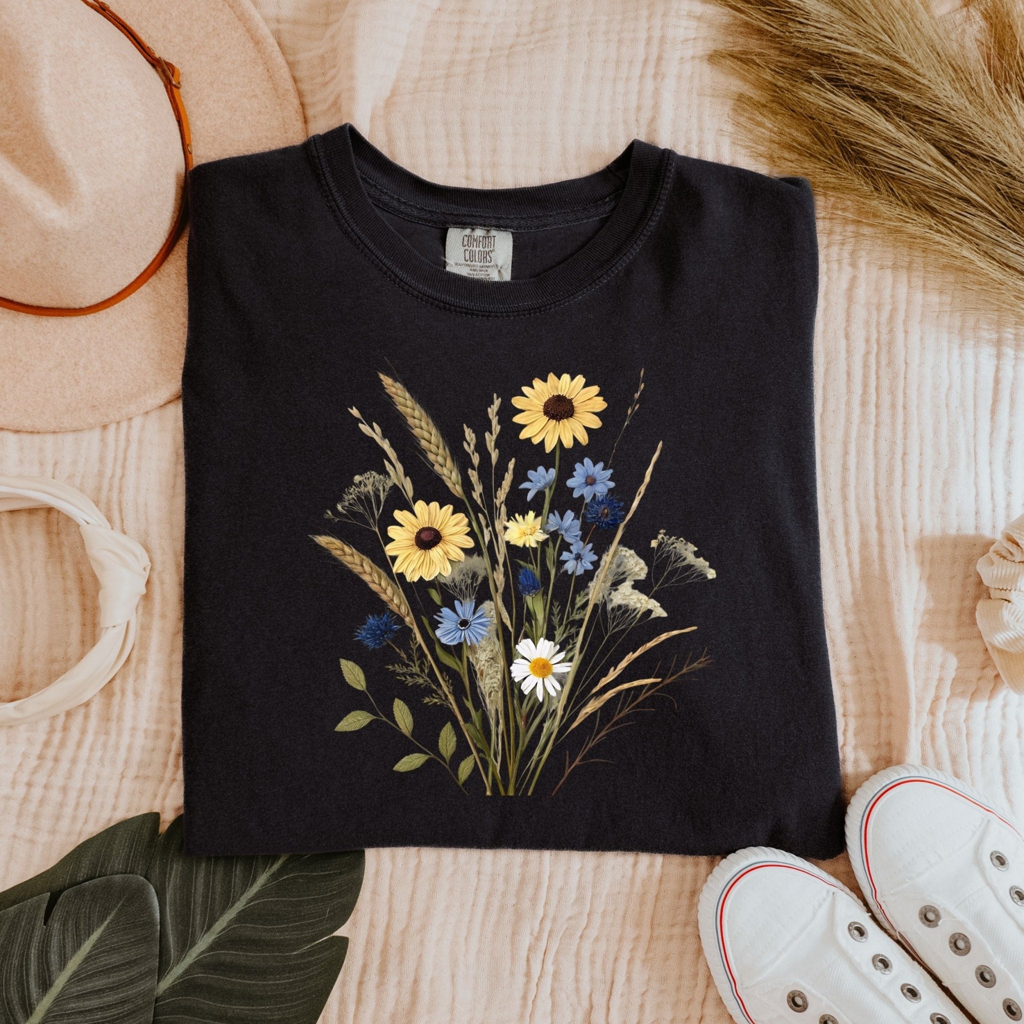 Cottagecore Wildflower Bouquet T-Shirt, Vintage Botanical Floral Tee - Craig Michael Design