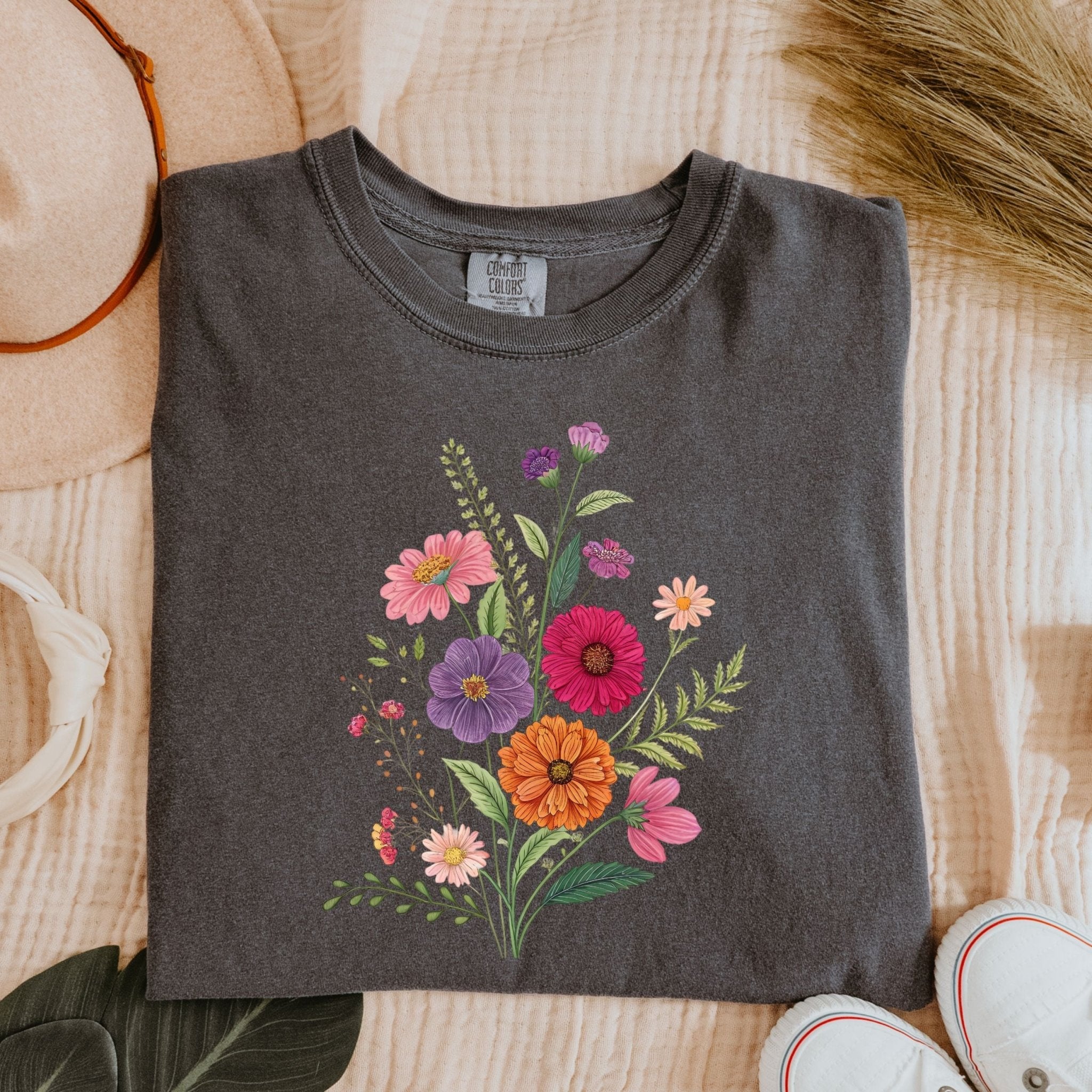 Cottagecore Wildflower Tee – Vintage Botanical Floral T-Shirt - Craig Michael Design