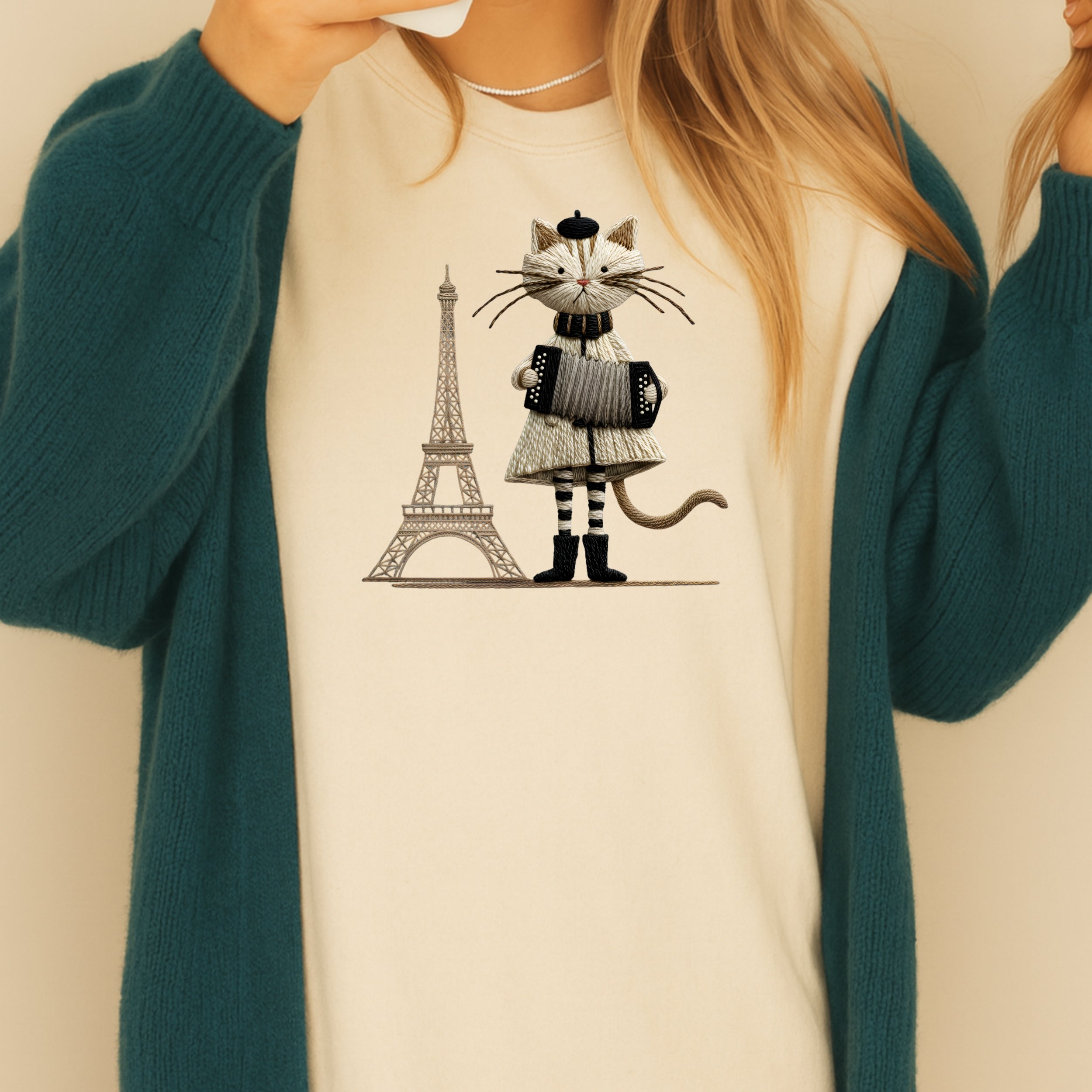 Paris Kitty T-Shirt – L’Accordéon