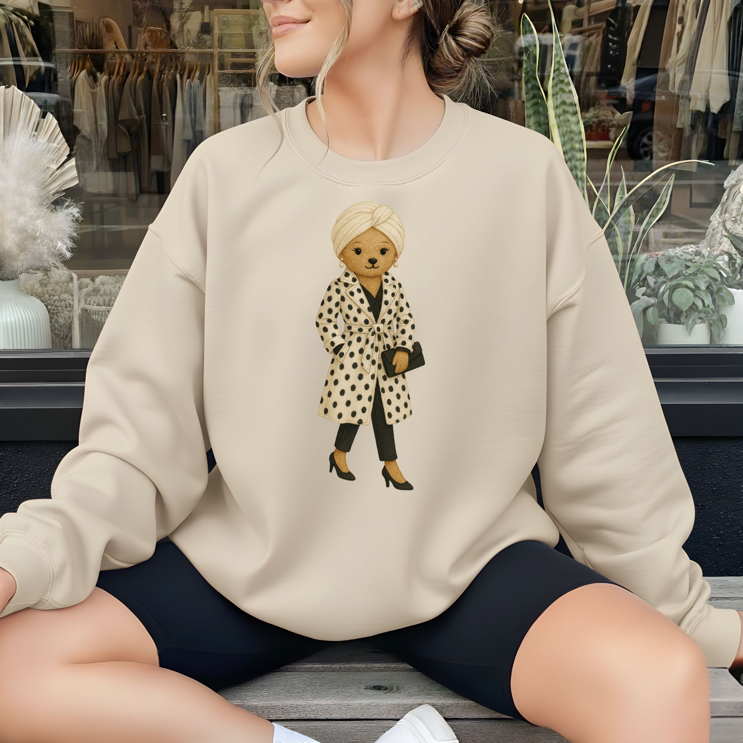 Fashionable Teddy Bear Printed Sweatshirt