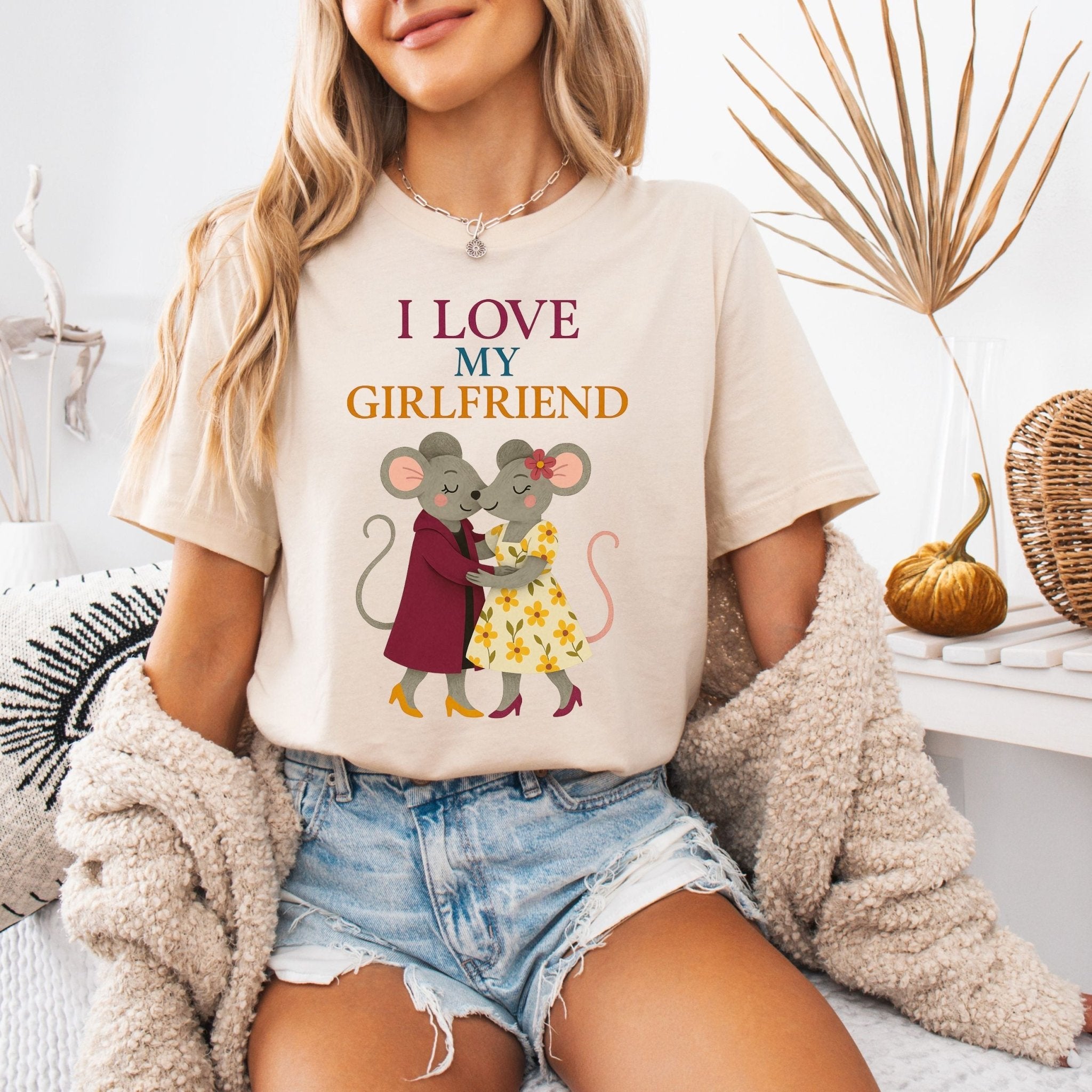 I Love My Girlfriend Mouse Couple Design Fashion T-Shirt - Craig Michael Design