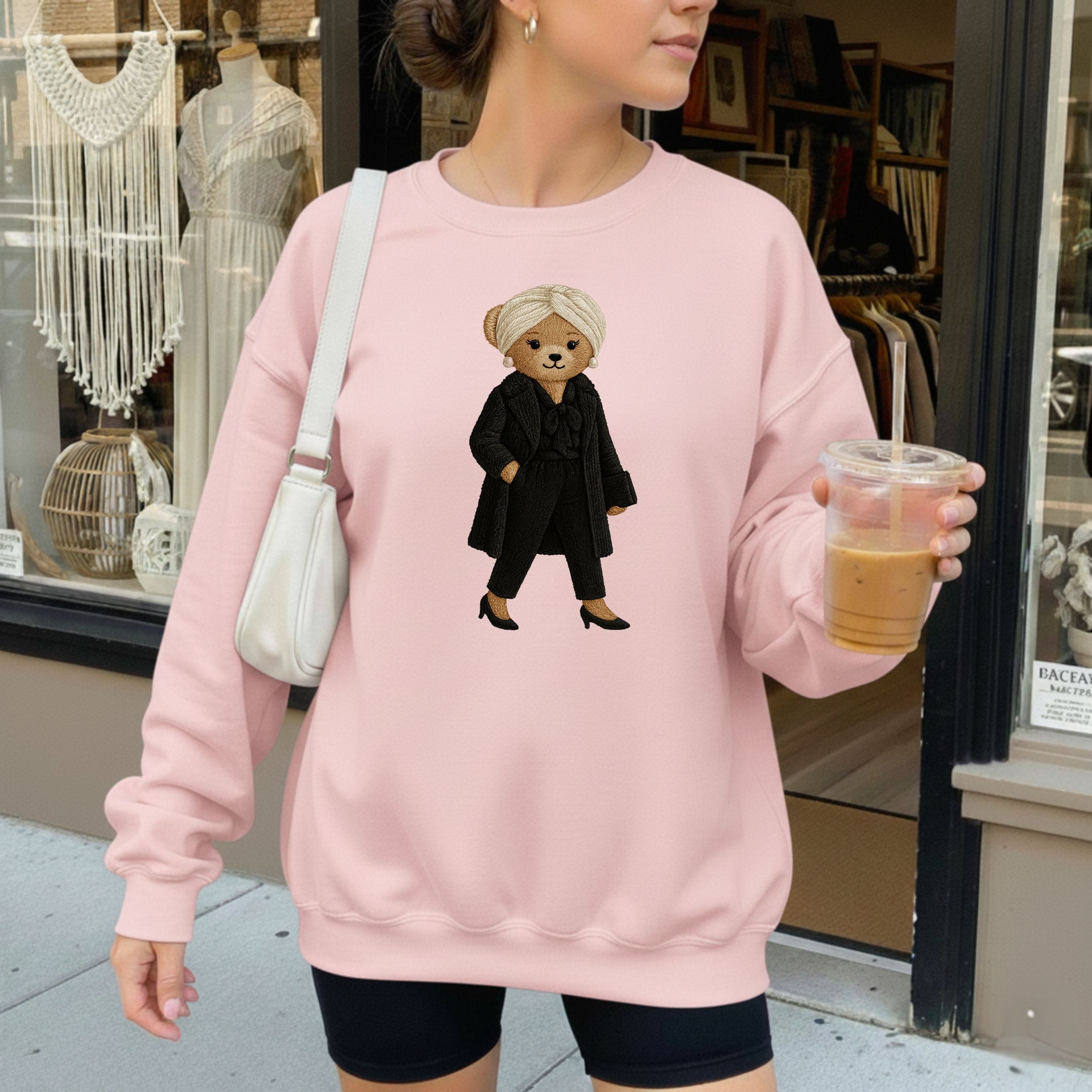 Elegant Teddy Bear Graphic Printed Sweatshirt