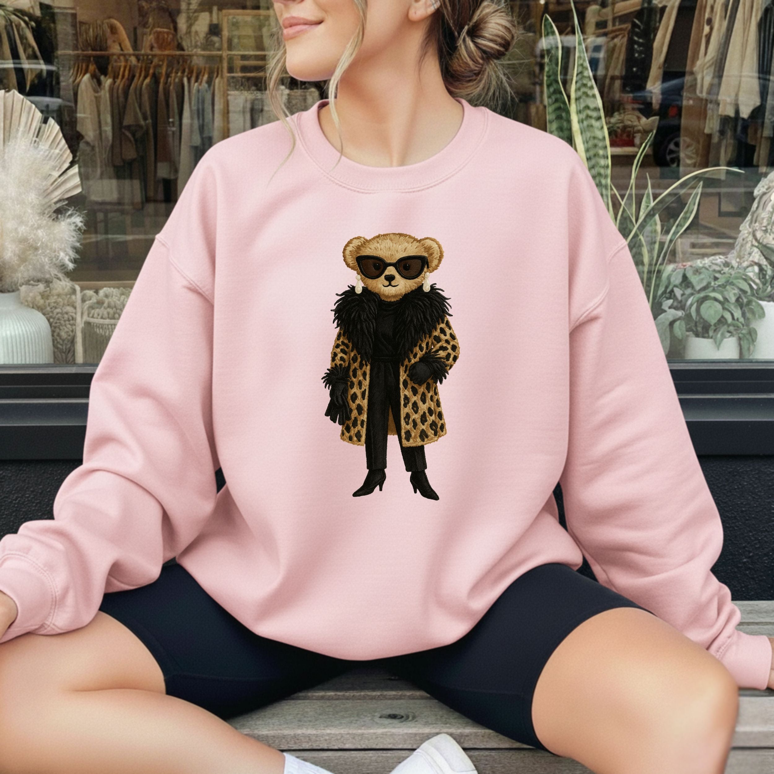 Chic Bear Design Women's Sweatshirt
