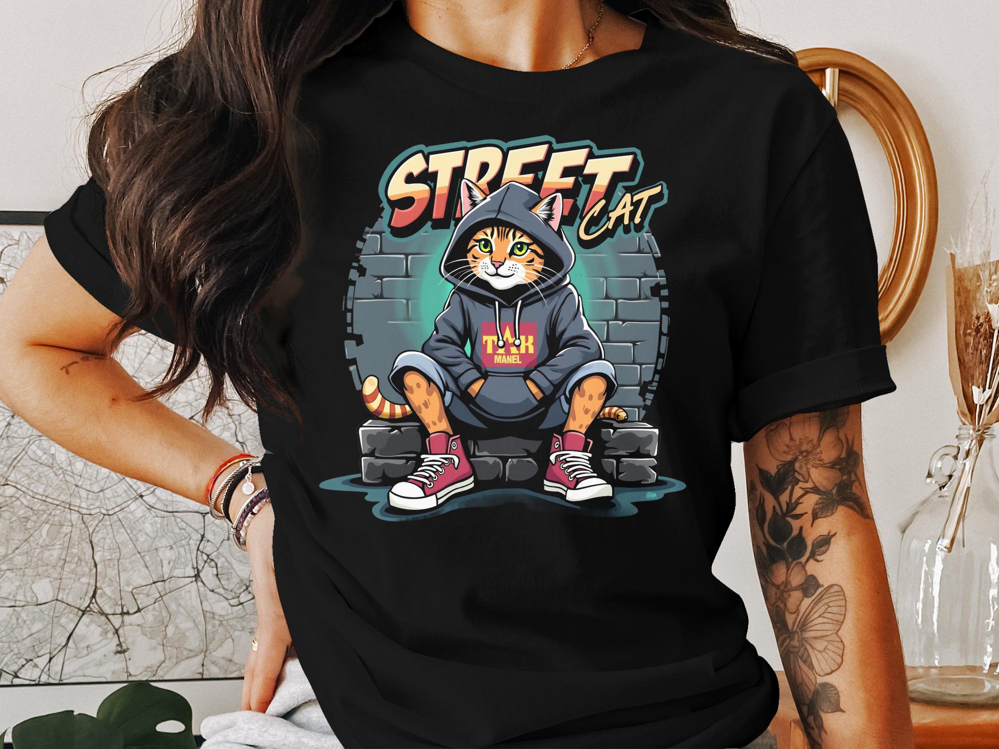 Street Cat T-Shirt, Cool Hip Hop Cat Hoodie Design, Trendy Streetwear Graphic Tee, Cute Cat Lover Shirt, Urban Cat Art T-Shirt - Craig Michael Design